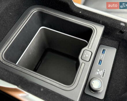 Чорний Ленд Ровер Range Rover Sport, об'ємом двигуна 3 л та пробігом 78 тис. км за 75000 $, фото 42 на Automoto.ua