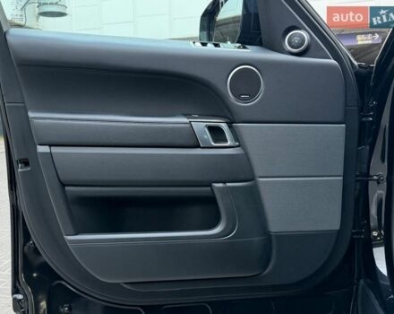 Чорний Ленд Ровер Range Rover Sport, об'ємом двигуна 3 л та пробігом 105 тис. км за 60000 $, фото 14 на Automoto.ua