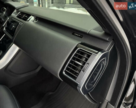 Чорний Ленд Ровер Range Rover Sport, об'ємом двигуна 3 л та пробігом 64 тис. км за 71000 $, фото 52 на Automoto.ua