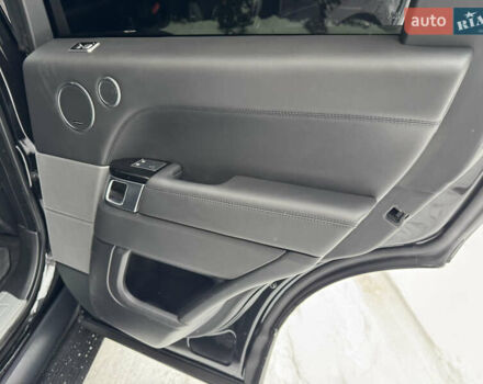Чорний Ленд Ровер Range Rover Sport, об'ємом двигуна 3 л та пробігом 64 тис. км за 71000 $, фото 41 на Automoto.ua