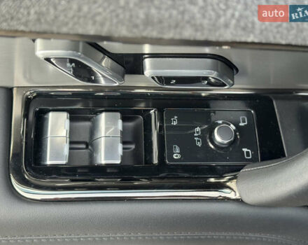 Черный Ленд Ровер Рендж Ровер Спорт, объемом двигателя 3 л и пробегом 41 тыс. км за 115000 $, фото 16 на Automoto.ua