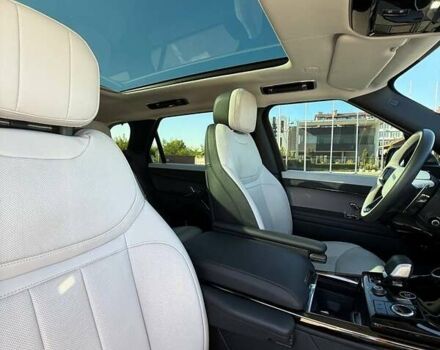Чорний Ленд Ровер Range Rover Sport, об'ємом двигуна 3 л та пробігом 30 тис. км за 133000 $, фото 4 на Automoto.ua