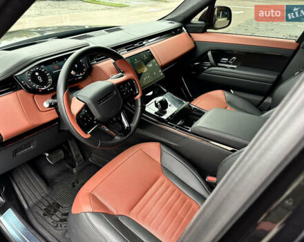 Черный Ленд Ровер Рендж Ровер Спорт, объемом двигателя 4.39 л и пробегом 11 тыс. км за 250000 $, фото 9 на Automoto.ua