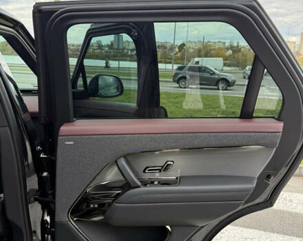 Ленд Ровер Рендж Ровер Спорт 2024 в Виннице на Automoto.ua Черный Ленд Ровер Рендж Ровер Спорт, объемом двигателя 3 л и пробегом 13 тыс. км за 145000 $, фото 6 на Automoto.ua