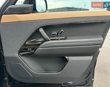 Чорний Ленд Ровер Range Rover Sport, об'ємом двигуна 4.39 л та пробігом 25 тис. км за 163611 $, фото 29 на Automoto.ua