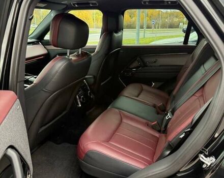Чорний Ленд Ровер Range Rover Sport, об'ємом двигуна 3 л та пробігом 15 тис. км за 145000 $, фото 4 на Automoto.ua