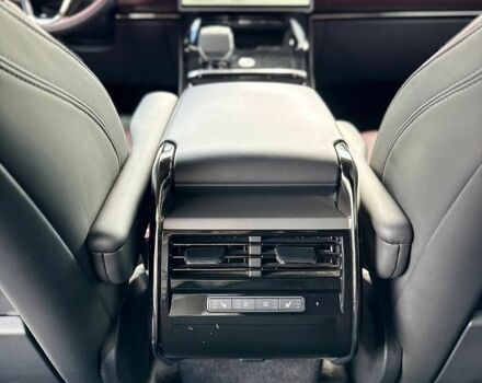 Чорний Ленд Ровер Range Rover Sport, об'ємом двигуна 3 л та пробігом 26 тис. км за 90000 $, фото 31 на Automoto.ua