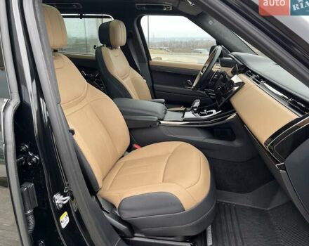 Чорний Ленд Ровер Range Rover Sport, об'ємом двигуна 3 л та пробігом 5 тис. км за 158533 $, фото 38 на Automoto.ua