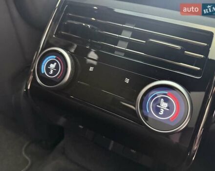 Черный Ленд Ровер Рендж Ровер Спорт, объемом двигателя 3 л и пробегом 27 тыс. км за 145555 $, фото 239 на Automoto.ua