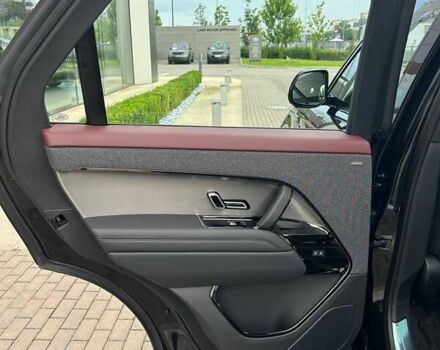 Ленд Ровер Range Rover Sport 2025 у Києві на Automoto.ua Чорний Ленд Ровер Range Rover Sport, об'ємом двигуна 3 л та пробігом 11 тис. км за 128159 $, фото 16 на Automoto.ua