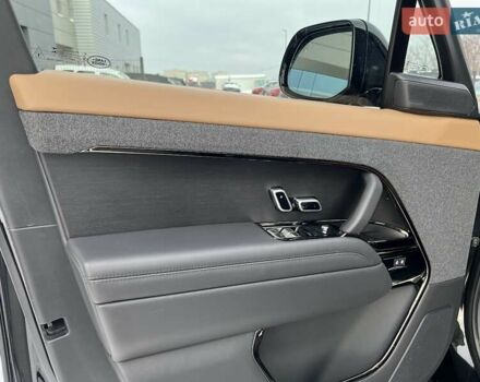 Чорний Ленд Ровер Range Rover Sport, об'ємом двигуна 3 л та пробігом 5 тис. км за 164230 $, фото 23 на Automoto.ua