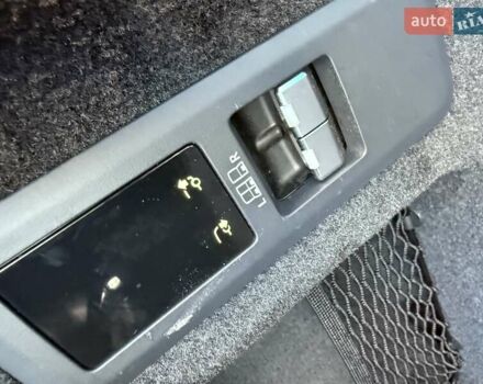 Черный Ленд Ровер Рендж Ровер Спорт, объемом двигателя 3 л и пробегом 27 тыс. км за 145555 $, фото 4 на Automoto.ua