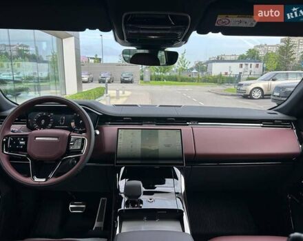 Ленд Ровер Range Rover Sport 2025 у Києві на Automoto.ua Чорний Ленд Ровер Range Rover Sport, об'ємом двигуна 3 л та пробігом 11 тис. км за 128159 $, фото 19 на Automoto.ua