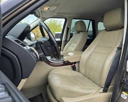 Ленд Ровер Рендж Ровер Спорт 2010 в Хмельницком на Automoto.ua Коричневый Ленд Ровер Рендж Ровер Спорт, объемом двигателя 3 л и пробегом 239 тыс. км за 14999 $, фото 10 на Automoto.ua