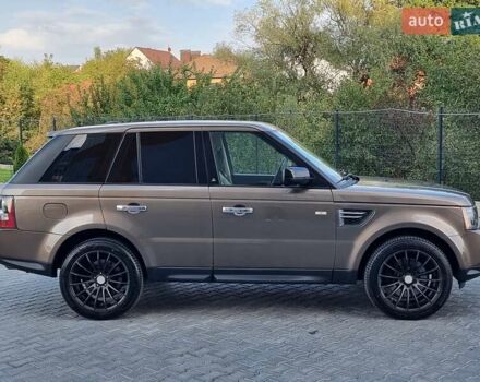Коричневый Ленд Ровер Рендж Ровер Спорт, объемом двигателя 3 л и пробегом 239 тыс. км за 15799 $, фото 4 на Automoto.ua