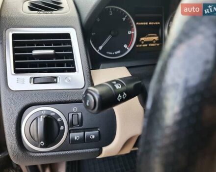 Коричневый Ленд Ровер Рендж Ровер Спорт, объемом двигателя 3 л и пробегом 239 тыс. км за 15799 $, фото 48 на Automoto.ua