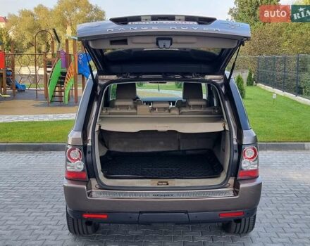 Коричневый Ленд Ровер Рендж Ровер Спорт, объемом двигателя 3 л и пробегом 239 тыс. км за 15799 $, фото 72 на Automoto.ua