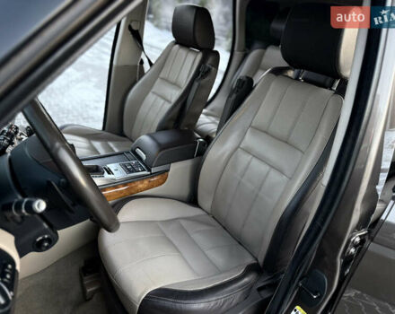 Коричневый Ленд Ровер Рендж Ровер Спорт, объемом двигателя 5 л и пробегом 162 тыс. км за 18200 $, фото 7 на Automoto.ua