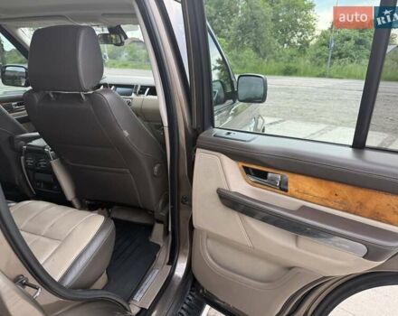 Коричневый Ленд Ровер Рендж Ровер Спорт, объемом двигателя 3 л и пробегом 273 тыс. км за 17000 $, фото 31 на Automoto.ua