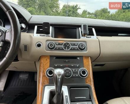 Коричневый Ленд Ровер Рендж Ровер Спорт, объемом двигателя 3 л и пробегом 273 тыс. км за 17000 $, фото 23 на Automoto.ua