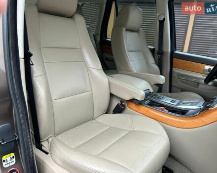 Коричневий Ленд Ровер Range Rover Sport, об'ємом двигуна 2.99 л та пробігом 265 тис. км за 15500 $, фото 16 на Automoto.ua