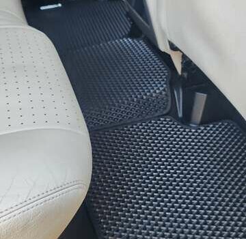 Красный Ленд Ровер Рендж Ровер Спорт, объемом двигателя 4.2 л и пробегом 220 тыс. км за 9500 $, фото 7 на Automoto.ua