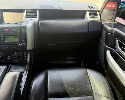 Червоний Ленд Ровер Range Rover Sport, об'ємом двигуна 4.19 л та пробігом 245 тис. км за 6900 $, фото 65 на Automoto.ua