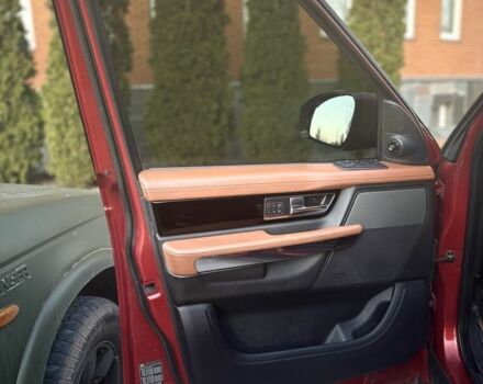 Красный Ленд Ровер Рендж Ровер Спорт, объемом двигателя 4.4 л и пробегом 230 тыс. км за 13000 $, фото 6 на Automoto.ua