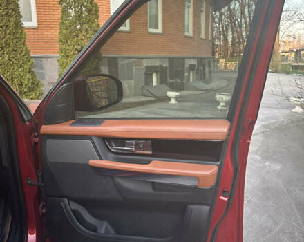 Красный Ленд Ровер Рендж Ровер Спорт, объемом двигателя 4.4 л и пробегом 230 тыс. км за 13000 $, фото 9 на Automoto.ua