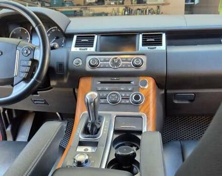 Червоний Ленд Ровер Range Rover Sport, об'ємом двигуна 2.99 л та пробігом 193 тис. км за 14700 $, фото 13 на Automoto.ua