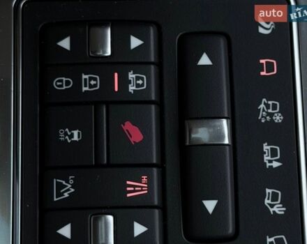 Червоний Ленд Ровер Range Rover Sport, об'ємом двигуна 3 л та пробігом 200 тис. км за 14300 $, фото 19 на Automoto.ua