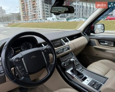 Червоний Ленд Ровер Range Rover Sport, об'ємом двигуна 3 л та пробігом 200 тис. км за 14300 $, фото 11 на Automoto.ua