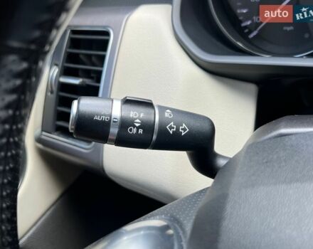 Червоний Ленд Ровер Range Rover Sport, об'ємом двигуна 3 л та пробігом 183 тис. км за 19999 $, фото 16 на Automoto.ua