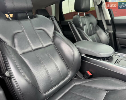 Червоний Ленд Ровер Range Rover Sport, об'ємом двигуна 3 л та пробігом 242 тис. км за 22500 $, фото 14 на Automoto.ua