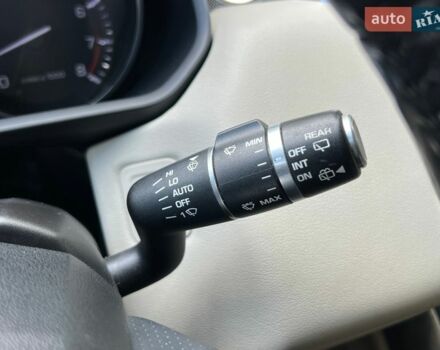 Червоний Ленд Ровер Range Rover Sport, об'ємом двигуна 3 л та пробігом 183 тис. км за 19999 $, фото 17 на Automoto.ua