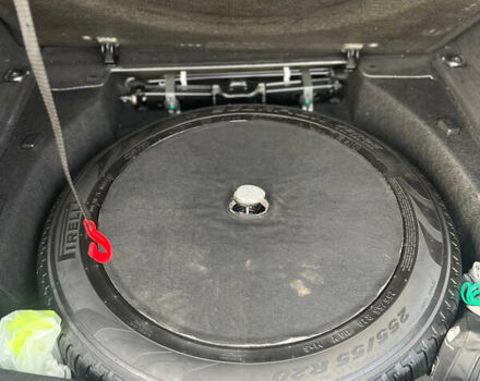 Красный Ленд Ровер Рендж Ровер Спорт, объемом двигателя 2.99 л и пробегом 255 тыс. км за 27500 $, фото 8 на Automoto.ua