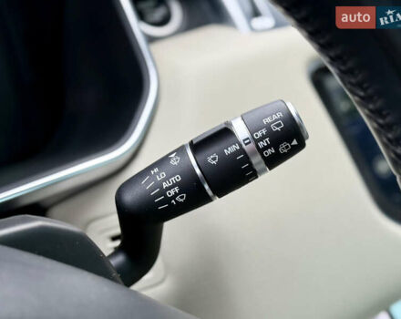 Красный Ленд Ровер Рендж Ровер Спорт, объемом двигателя 3 л и пробегом 200 тыс. км за 26500 $, фото 64 на Automoto.ua