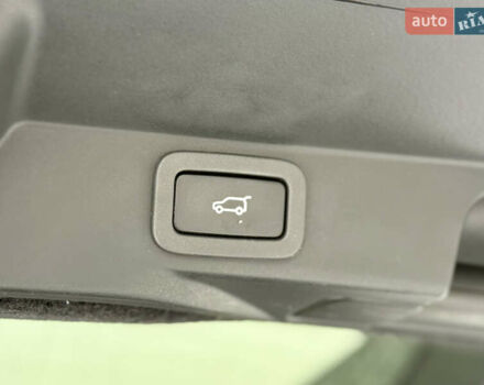 Красный Ленд Ровер Рендж Ровер Спорт, объемом двигателя 3 л и пробегом 200 тыс. км за 26500 $, фото 88 на Automoto.ua