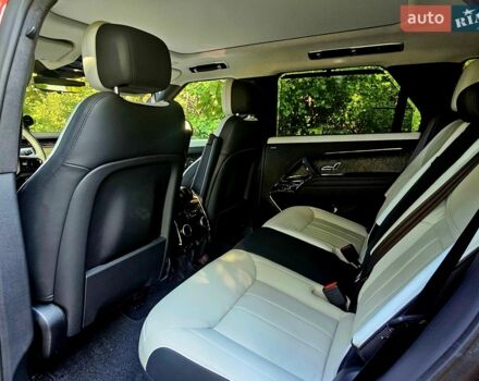 Червоний Ленд Ровер Range Rover Sport, об'ємом двигуна 4.4 л та пробігом 90 тис. км за 129000 $, фото 21 на Automoto.ua
