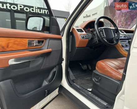 Ленд Ровер Рендж Ровер Спорт, объемом двигателя 5 л и пробегом 178 тыс. км за 14000 $, фото 16 на Automoto.ua