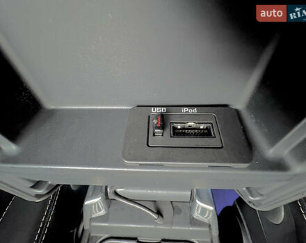 Ленд Ровер Рендж Ровер Спорт, объемом двигателя 5 л и пробегом 228 тыс. км за 13000 $, фото 29 на Automoto.ua