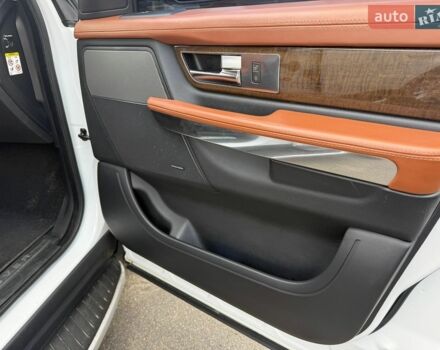 Ленд Ровер Range Rover Sport, об'ємом двигуна 5 л та пробігом 170 тис. км за 16000 $, фото 5 на Automoto.ua