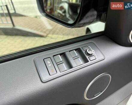 Ленд Ровер Рендж Ровер Спорт 2016 в Львове на Automoto.ua Ленд Ровер Рендж Ровер Спорт, объемом двигателя 3 л и пробегом 141 тыс. км за 35900 $, фото 11 на Automoto.ua