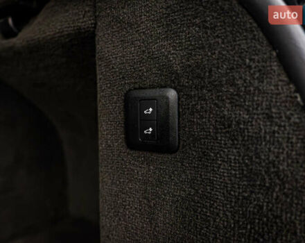 Ленд Ровер Range Rover Sport, об'ємом двигуна 3 л та пробігом 106 тис. км за 46012 $, фото 7 на Automoto.ua