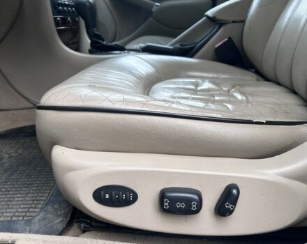 Серый Ленд Ровер Рендж Ровер Спорт, объемом двигателя 1.8 л и пробегом 250 тыс. км за 2336 $, фото 2 на Automoto.ua