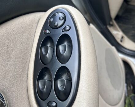 Серый Ленд Ровер Рендж Ровер Спорт, объемом двигателя 1.8 л и пробегом 250 тыс. км за 2336 $, фото 4 на Automoto.ua