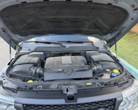 Сірий Ленд Ровер Range Rover Sport, об'ємом двигуна 5 л та пробігом 235 тис. км за 10000 $, фото 17 на Automoto.ua
