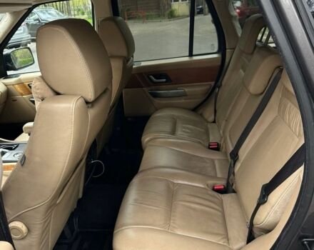 Сірий Ленд Ровер Range Rover Sport, об'ємом двигуна 2.72 л та пробігом 387 тис. км за 8000 $, фото 17 на Automoto.ua