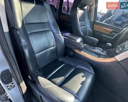 Сірий Ленд Ровер Range Rover Sport, об'ємом двигуна 2.7 л та пробігом 333 тис. км за 9200 $, фото 18 на Automoto.ua