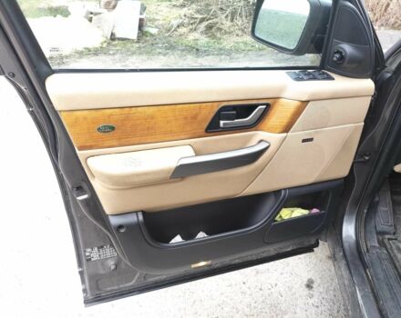 Серый Ленд Ровер Рендж Ровер Спорт, объемом двигателя 2.7 л и пробегом 384 тыс. км за 8200 $, фото 8 на Automoto.ua